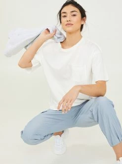 Ease Up Oversized Tee