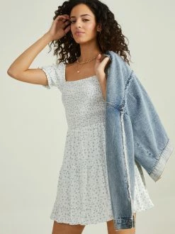 Lorissa Floral Dress