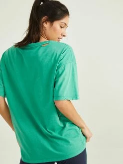 Malibu Beach Distressed Tee 7 Malibu Beach Distressed Tee -Pippa Shop 001985 ET0907G KELLY GREEN 03