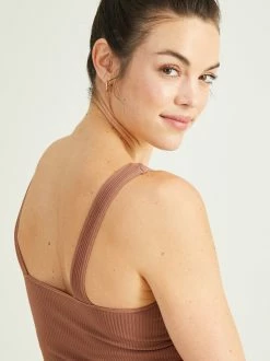 Speed Tank -Pippa Shop 003004 AS1225 ACORN 03