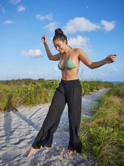 Breezy Triangle Swim Top 9 Breezy Triangle Swim Top -Pippa Shop 003074 PH23500B EUCALYPTUS 04